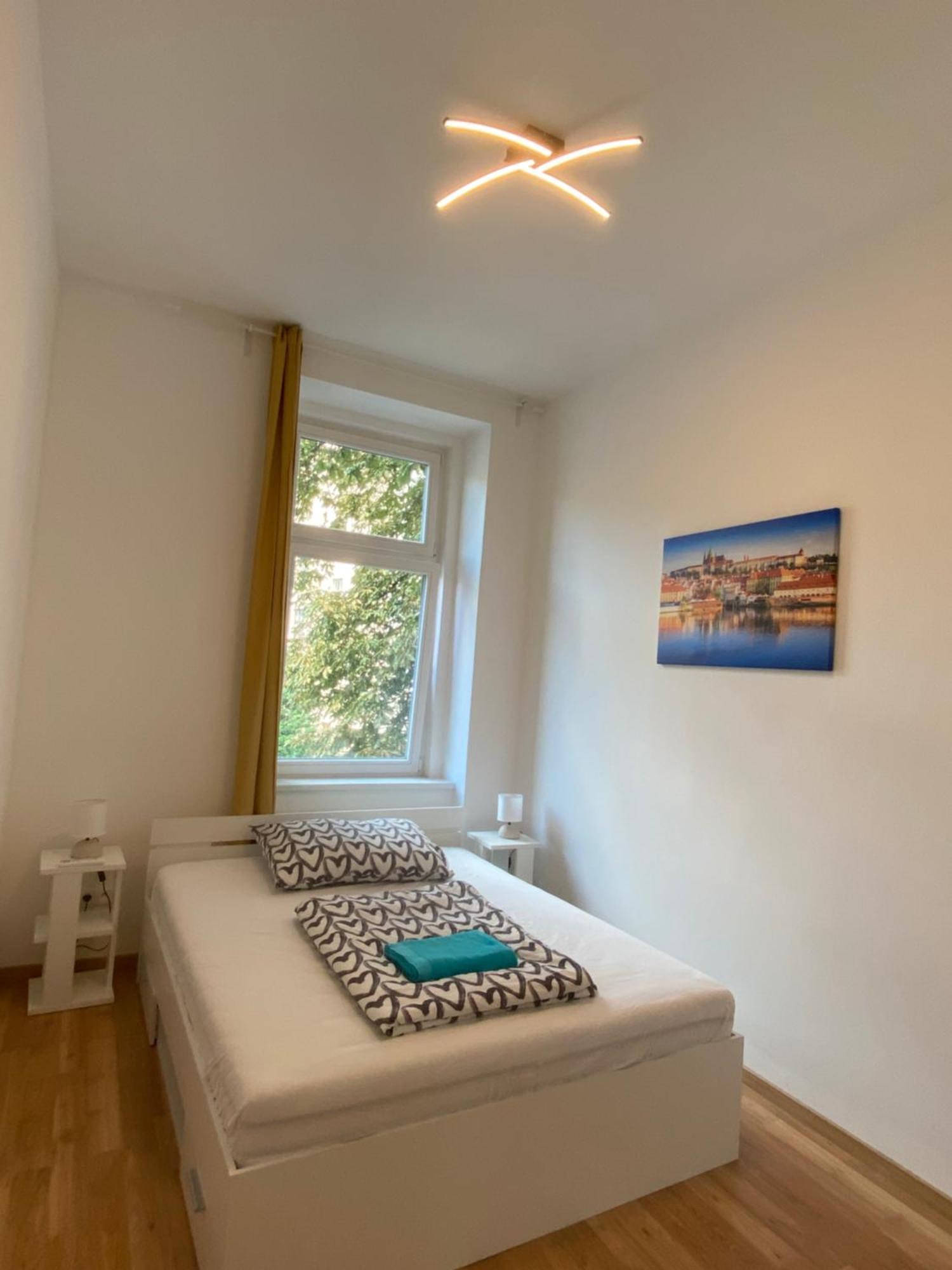 Designed Apartment Next To Vaclav Square With Terrace And Private Garage Praha Bagian luar foto